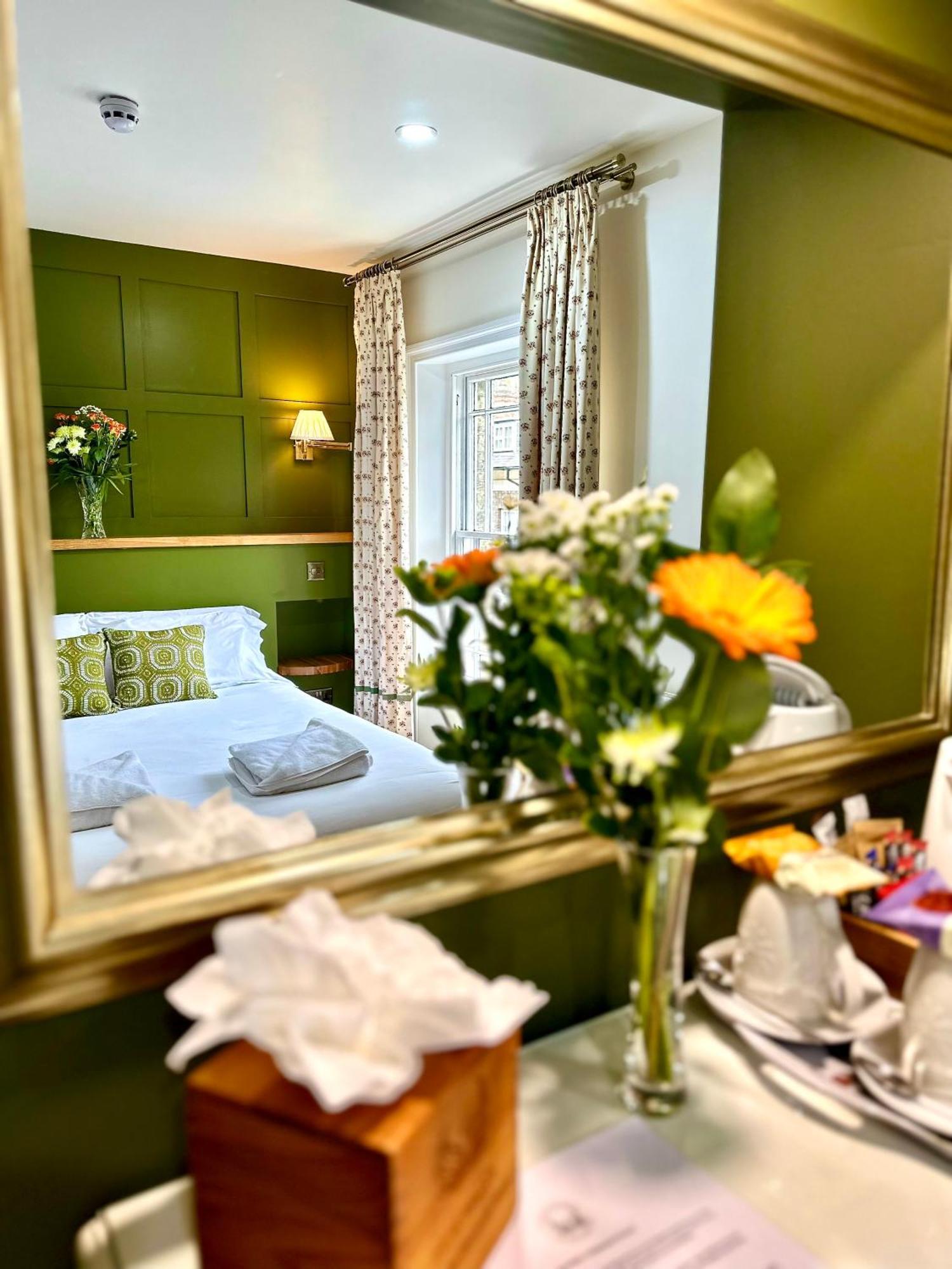 23 St Mary's Bed & Breakfast 4*