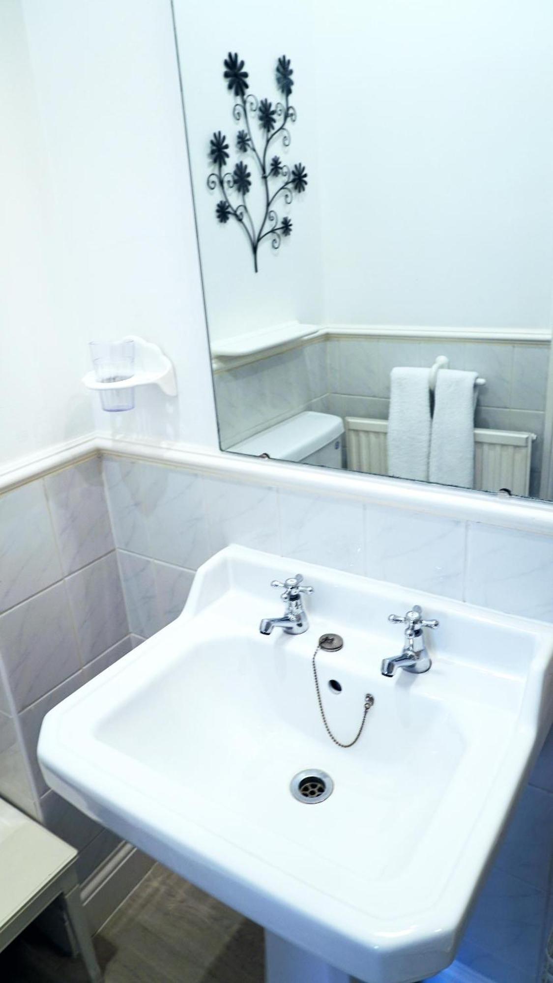 23 St Mary's 4* York